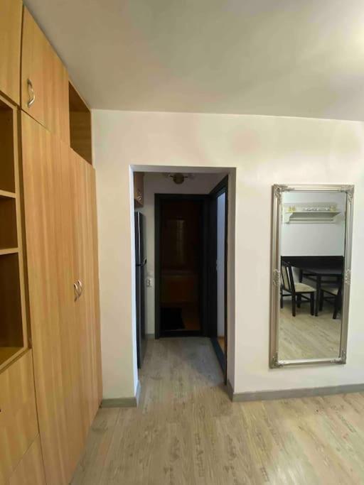 The Urban Hub 1 Iasi Exterior foto
